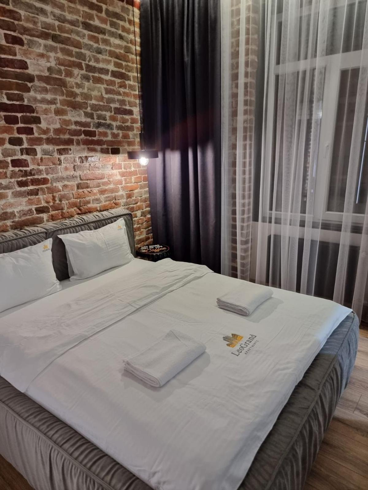 Leogrand Apartments On Krakivska 26 Lwów Zewnętrze zdjęcie