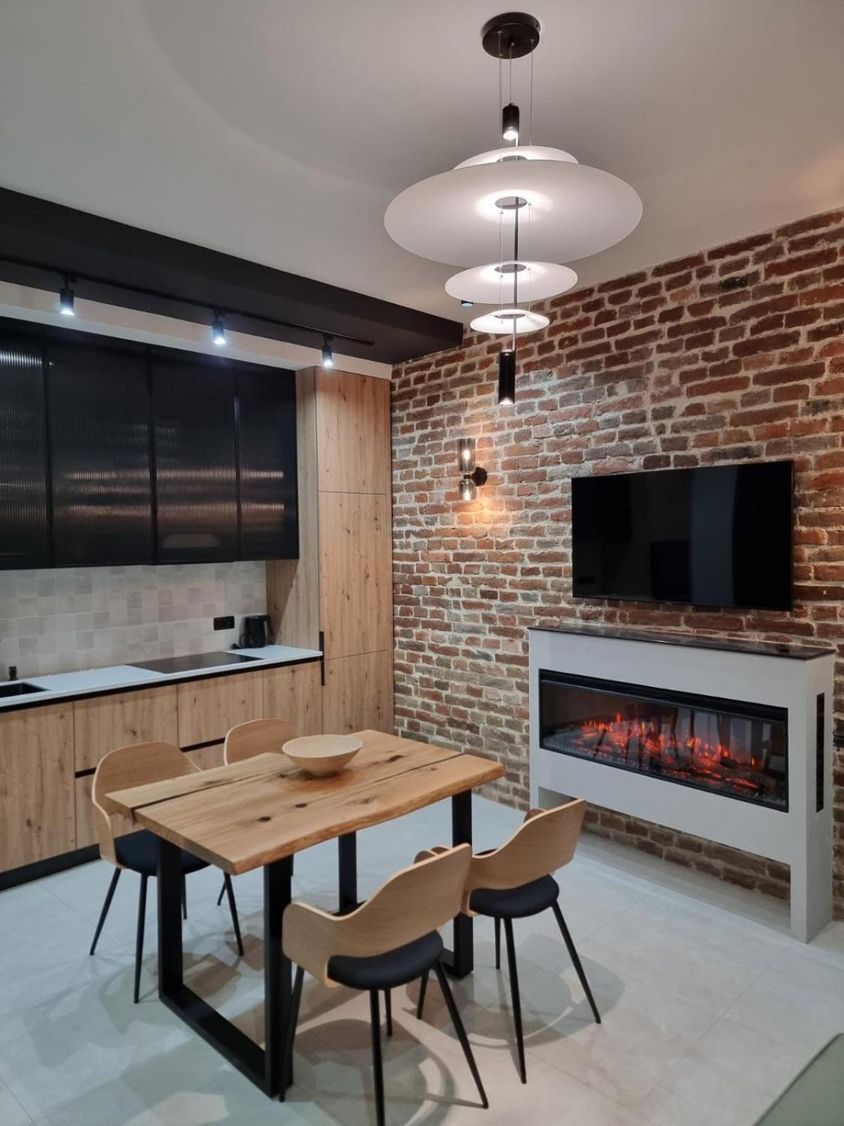 Leogrand Apartments On Krakivska 26 Lwów Zewnętrze zdjęcie